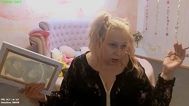 Penelope_Pinky webcam