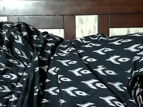 HOT-VARSHA7 webcam