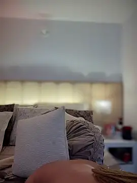 Lia_Brooks webcam