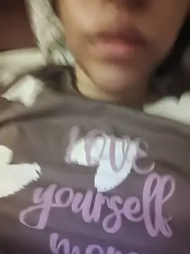 lavanya_sexyy (F milf) - Boobs oil