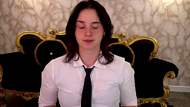 CassandraGold webcam