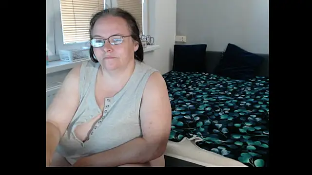 Sweetboobs webcam