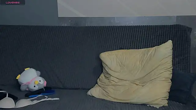 TarynPalek webcam