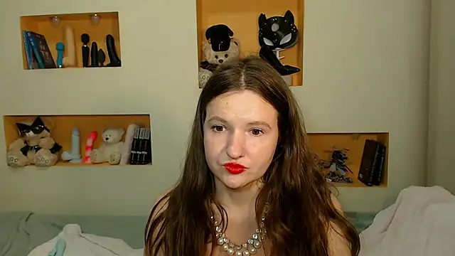 ChloeBrooklyn live cam on StripChat