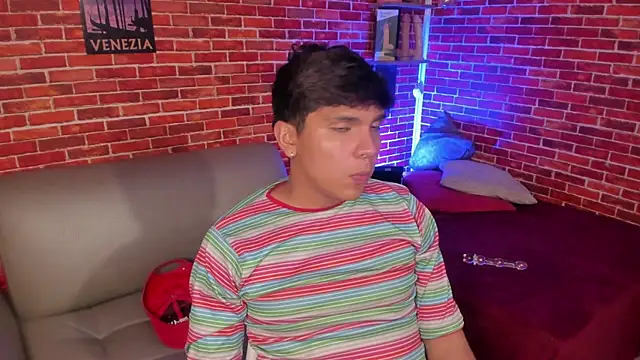 Thiago_Kozak webcam
