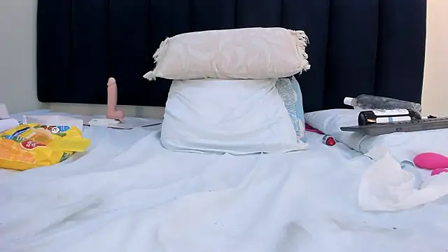 mayaevansmg webcam
