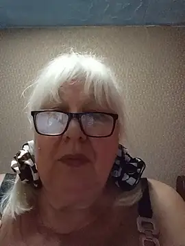 Alexia64231 live cam