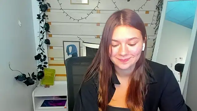 Josephine_Kiss webcam