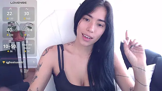 LESLIEBLACK_