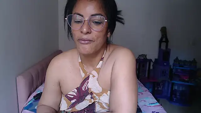 kateleyagrey live cam