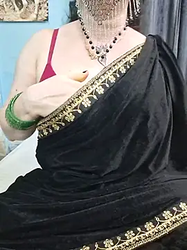 Indian_Coupl3 webcam