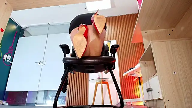sweet_mile webcam
