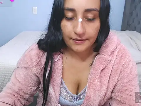 Lunha88 webcam