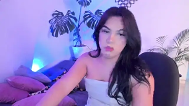 linda_zaam83866 webcam