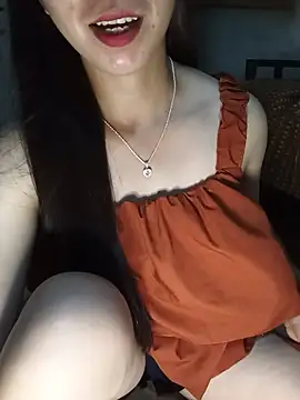 Fiona_2026 live cam on StripChat