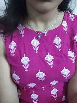 Ritika_jha01 live cam on StripChat