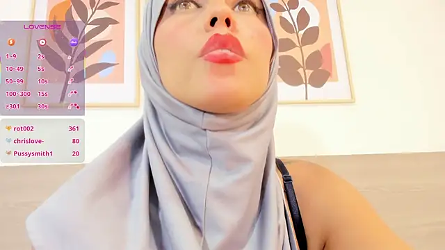 hanajameela live cam on StripChat