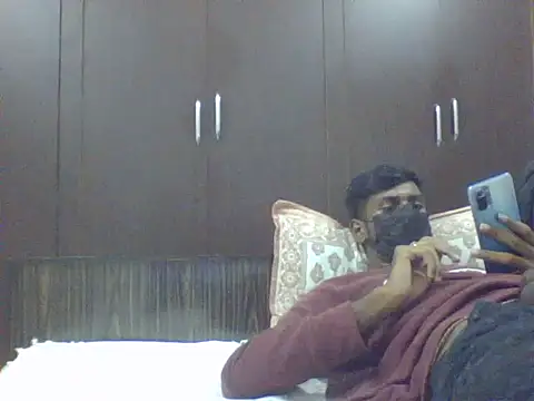HYD_WGL_BOY live cam on StripChat
