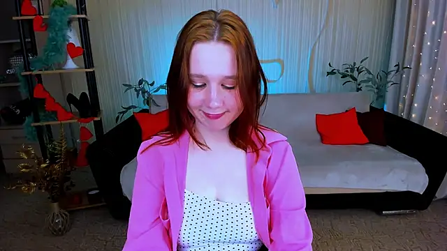 MooonlightSky live cam on StripChat