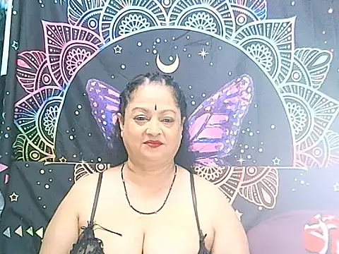 matureindian live cam on StripChat