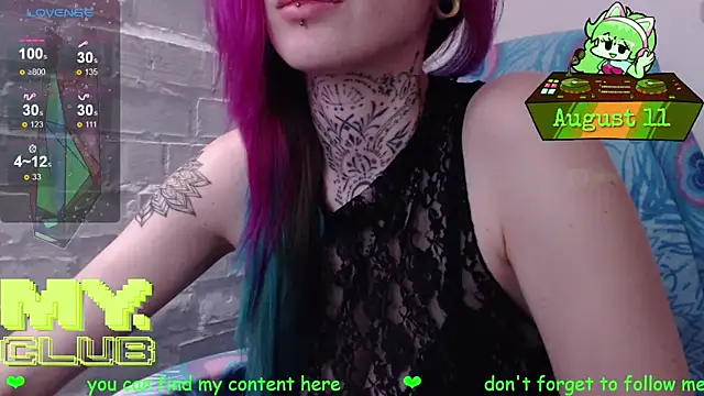 Witch_Emma webcam