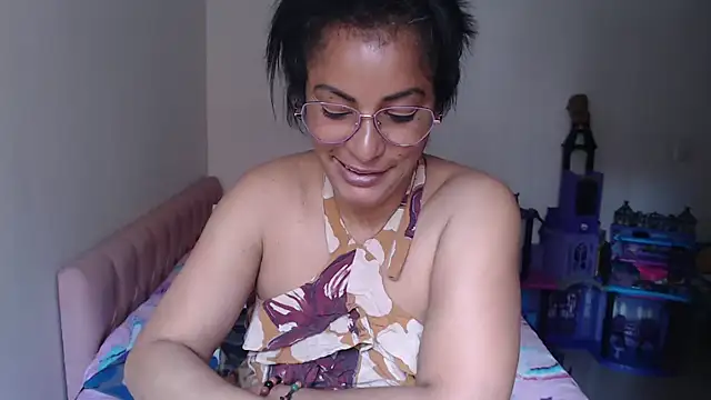 kateleyagrey live cam