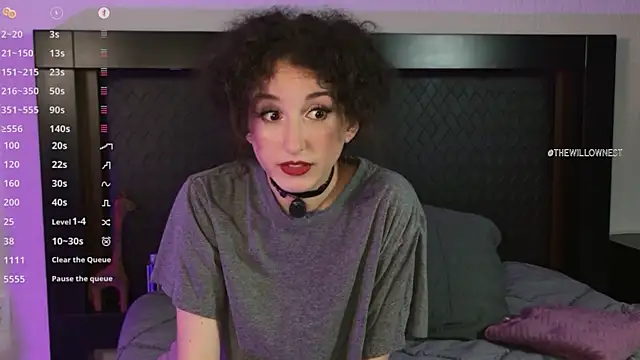 thewillownest_ live cam on StripChat