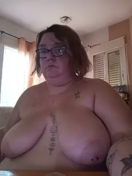 diosacurvy1984 webcam