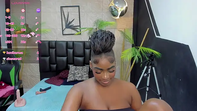 alana_bonny webcam