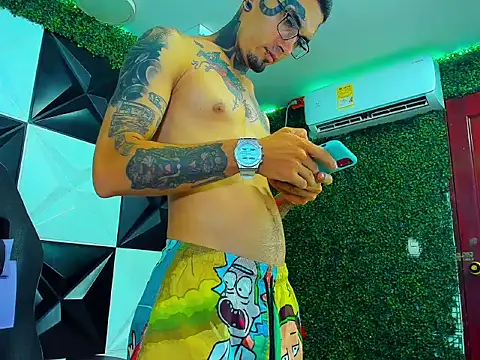 Boy_tatto77 webcam