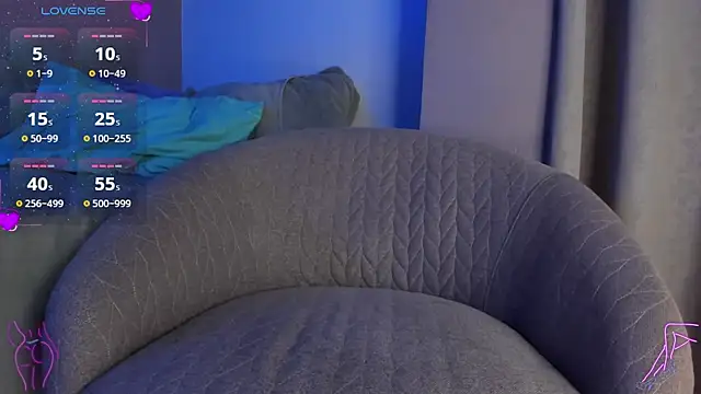 angel_mozz webcam