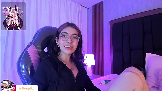 Molly_A webcam