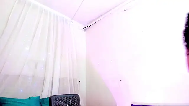 lilahSweet webcam