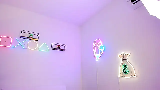 eileen_tanihara webcam