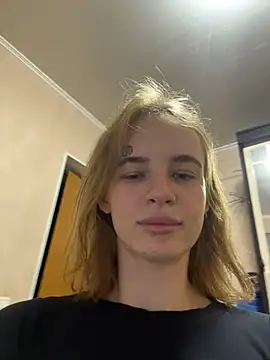LeinaWoluers webcam