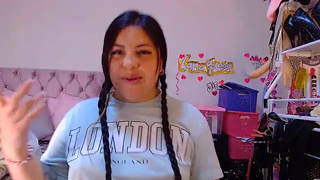 lanaqueen699 webcam