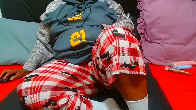 AfricanBigAssxx98 webcam