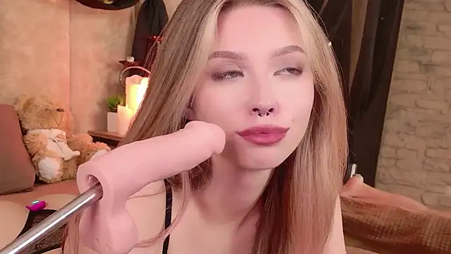 Sierra_Fane webcam