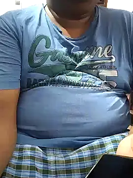 Idontmind367 webcam