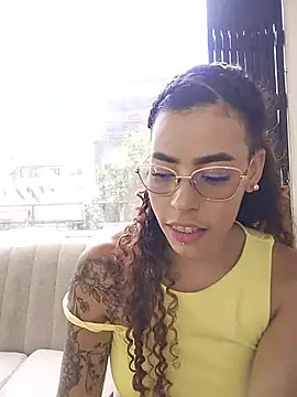 Pamelamiler__ webcam