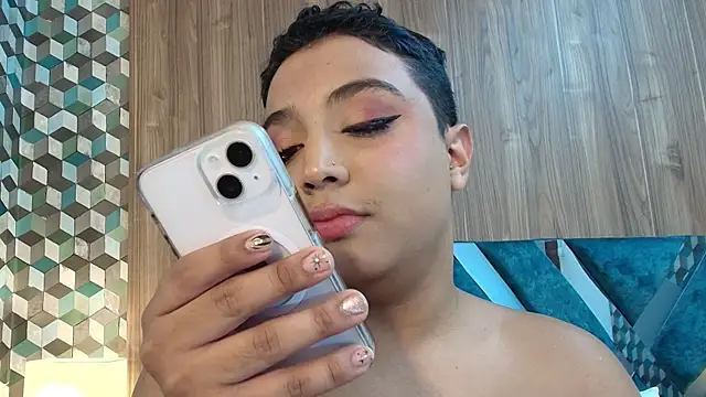Siriuss_Collin webcam