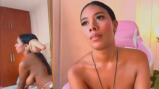 CandyLips_4 webcam