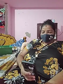 tamil_lathikaaa webcam