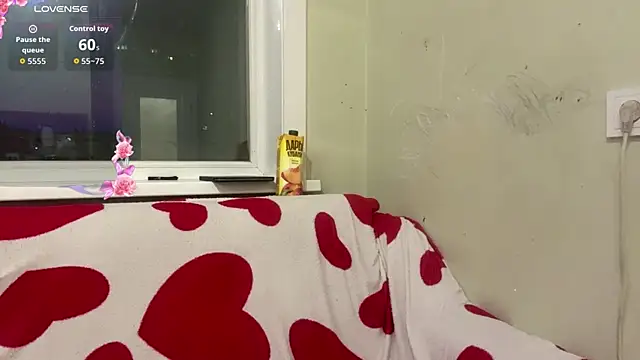 moonluv33 webcam