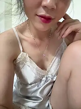 Aria_Maya webcam