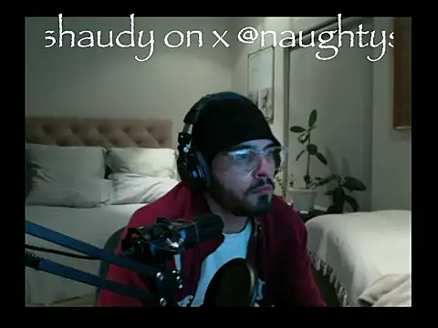 NAUGHTYSHAUDY webcam
