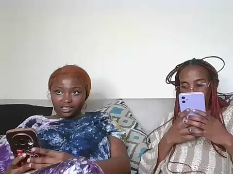 Creamybunnny webcam