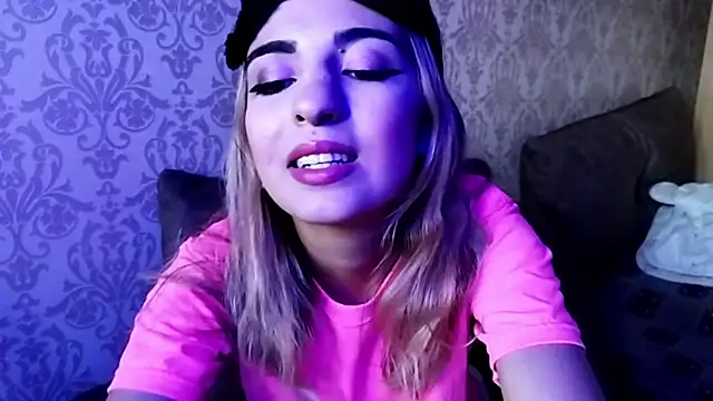 AminaGirls webcam