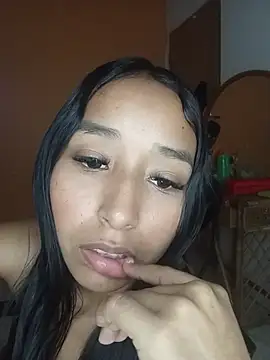 bella_chocolate webcam