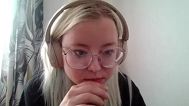 MaddieTeen webcam